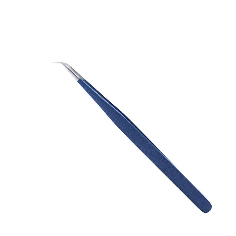 Volume STR Angled Tweezer